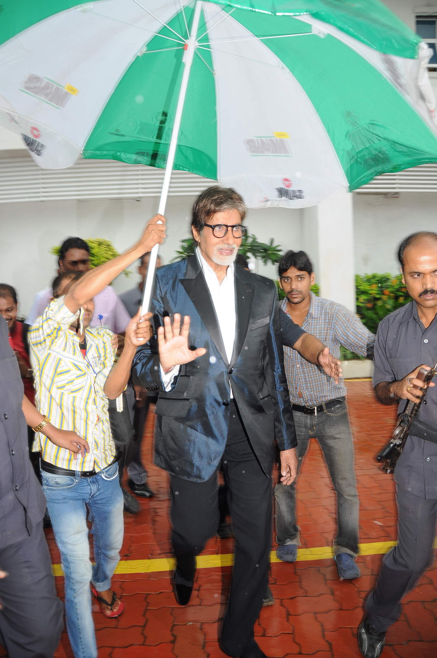 Amitabh Bachchan at Aarakshan PC, Film City pictures | Picture 47789